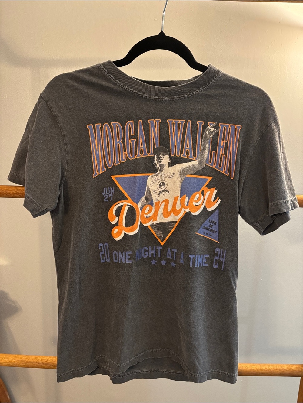 Morgan Wallen stadium tour shirt